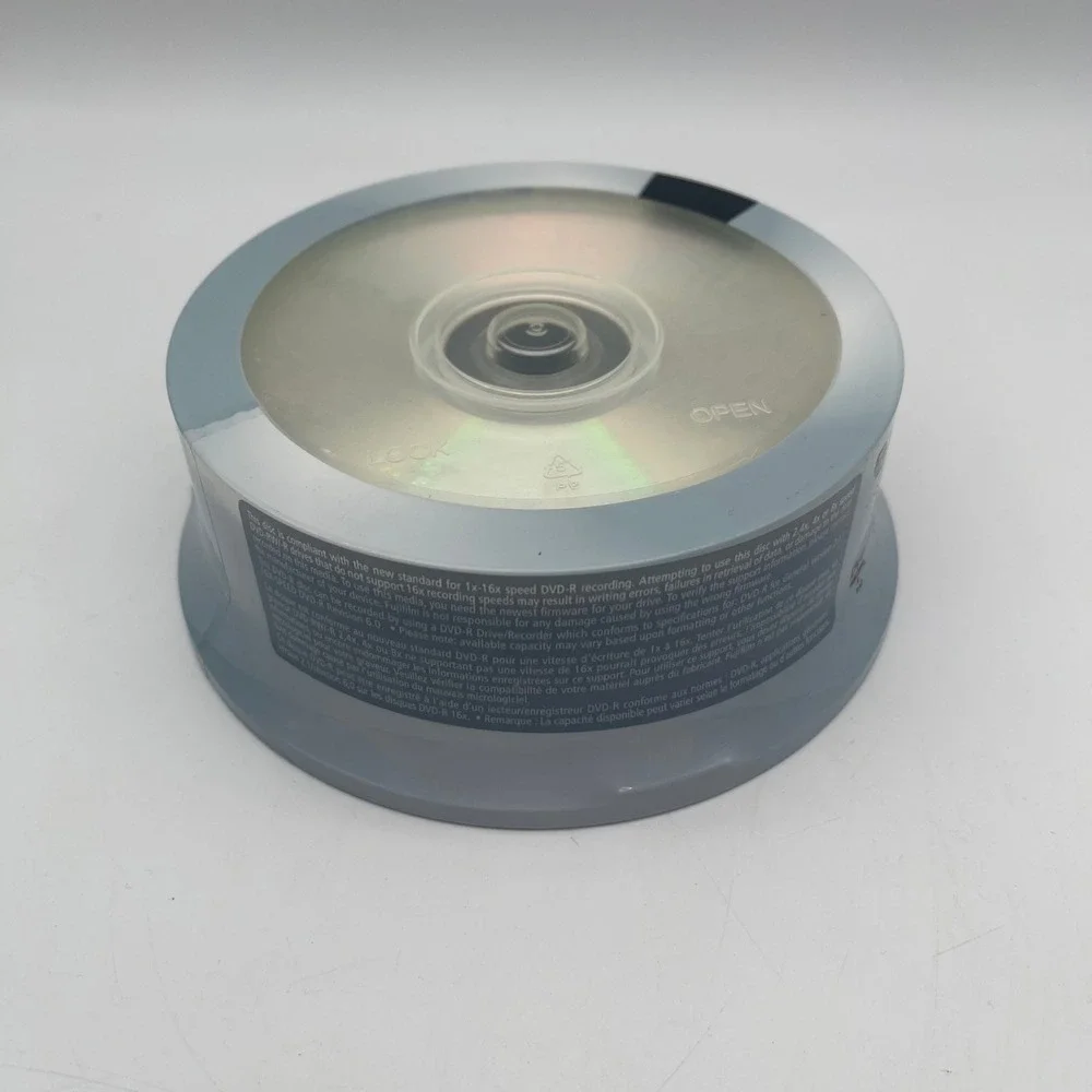 Fujifilm DVD-R 4.7GB 120 Min 16x Blank Recordable Discs 25 Pack Spindle 75125